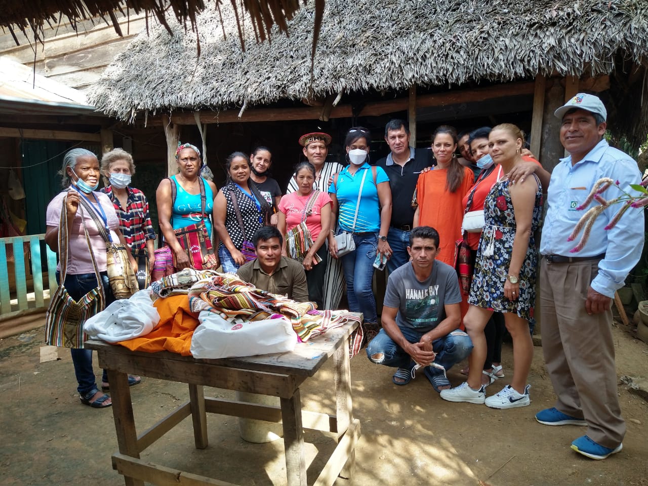 Venimos realizando intercambio técnico en producción cafetalera con especialistas cubanos en la selva central del Perú