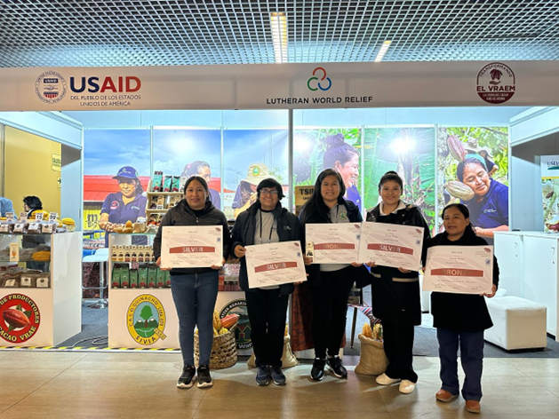 Lutheran World Relief comprometido con el cacao fino de aroma del VRAEM