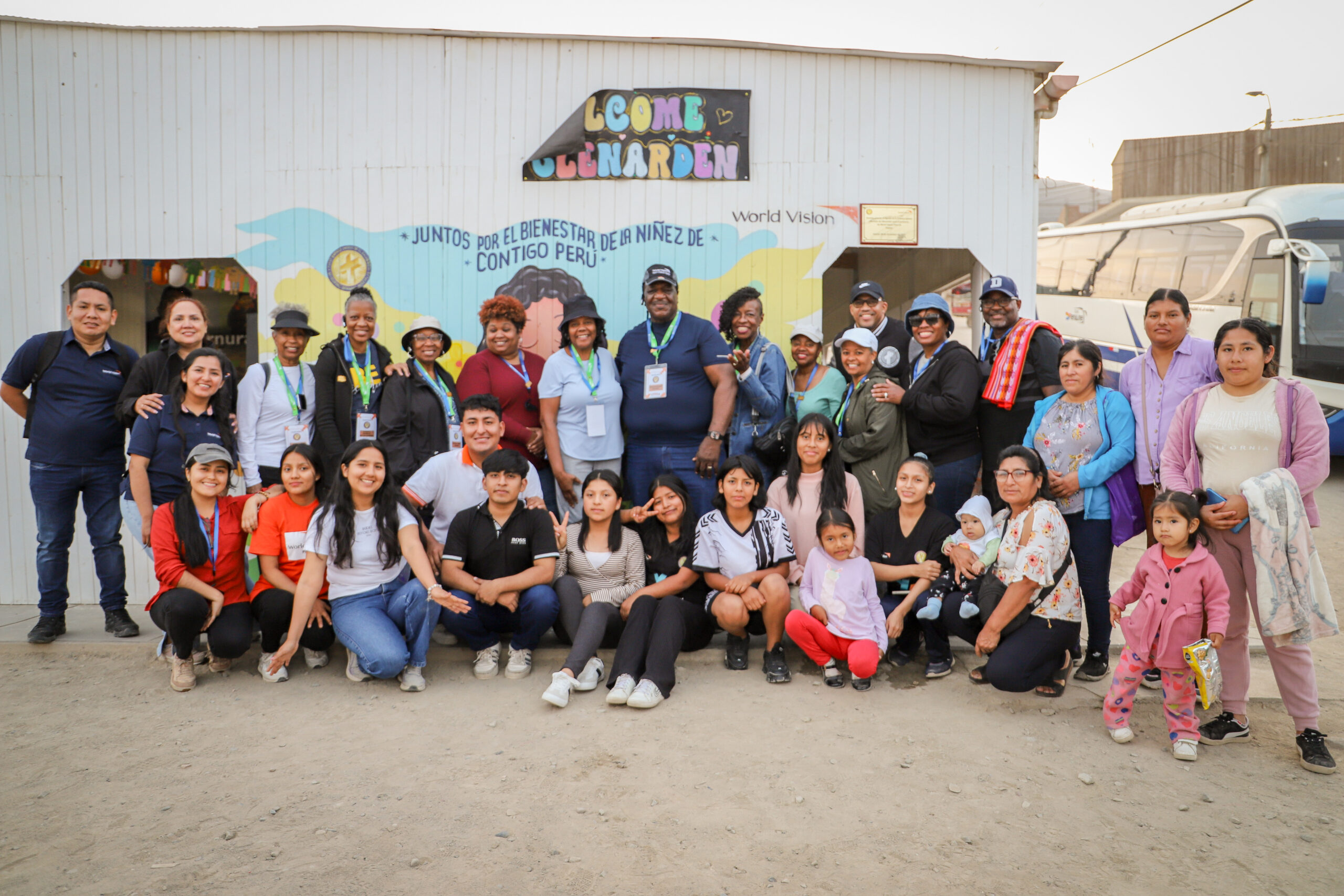 World Vision impulsa programas de desarrollo comunitario